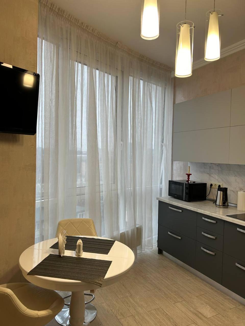 Apart Assistant On Smart Plaza Kiev Exterior foto