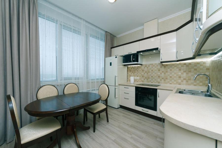 Apart Assistant On Smart Plaza Kiev Exterior foto